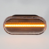 Bo�n� LED blinkry s funkc� dynamick�ho b�hu VW Passat B5 -- rok v�roby 08/1996-08/2005
