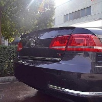 Křídlo - spoiler kufru Volkswagen Passat B7 -- rok výroby 2010-14 Křídlo - spoiler kufru Volkswagen Passat B7 -- rok výroby 2010-14